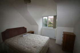 2 bedroom Flat to re...